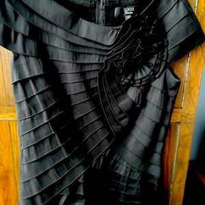 SPECIAL!Awesome Black Tadashi Collection Dress SPECIAL $49 NOW $29